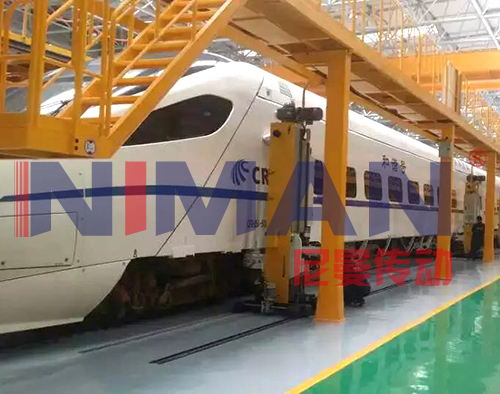 ���̰���